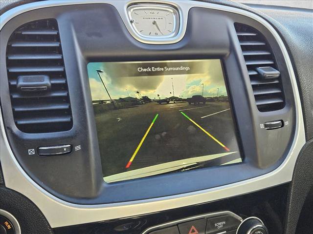 Used 2023 Chrysler 300 Touring w/ Sport Appearance Package image 13