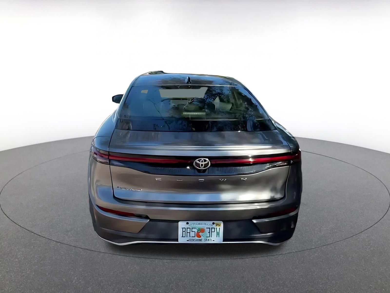 Used 2025 Toyota Crown XLE image 12