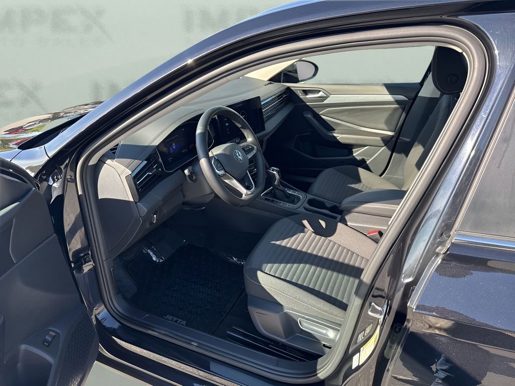 Used 2025 Volkswagen Jetta S FWD image 9