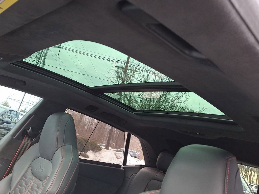 Certified 2024 Audi RS Q8 image 20