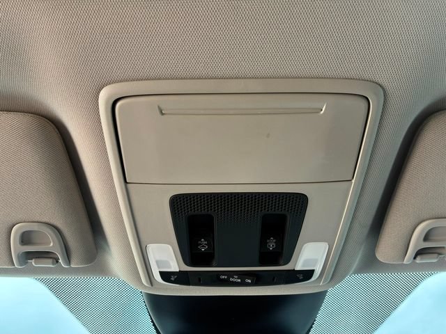 Used 2023 Honda Pilot Touring image 31