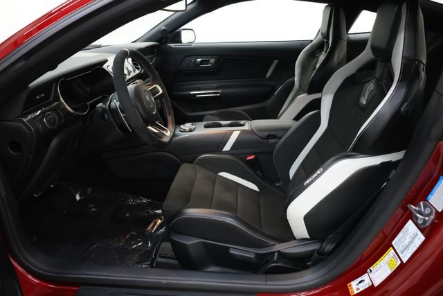 Used 2020 Ford Mustang Shelby GT500 w/ Carbon Fiber Track Pack RWD image 82