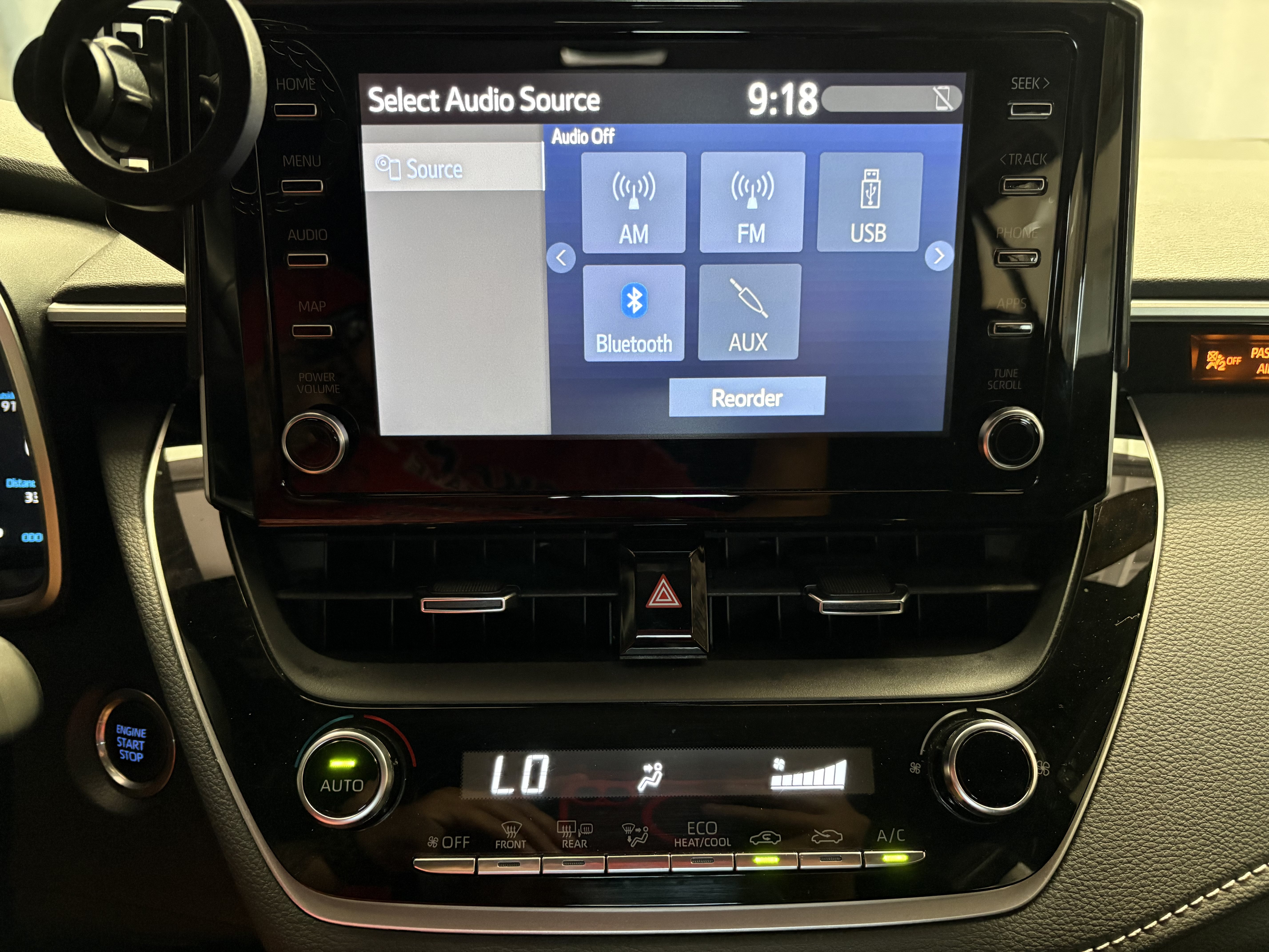 Certified 2019 Toyota Corolla SE FWD image 14