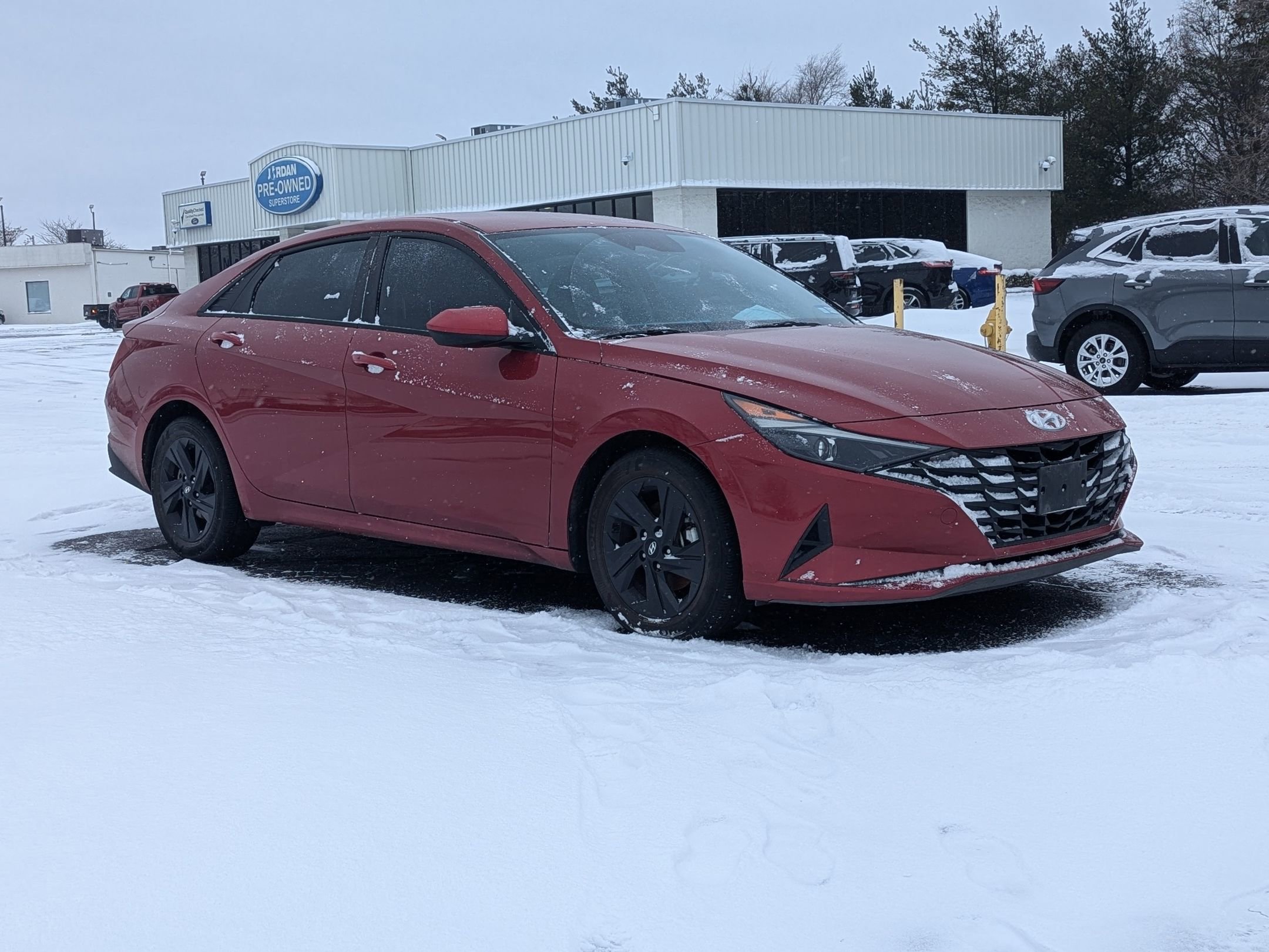 Used 2023 Hyundai Elantra SEL image 5