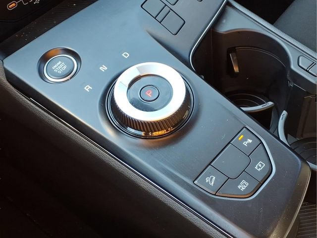 Used 2026 Kia Sportage LX image 11