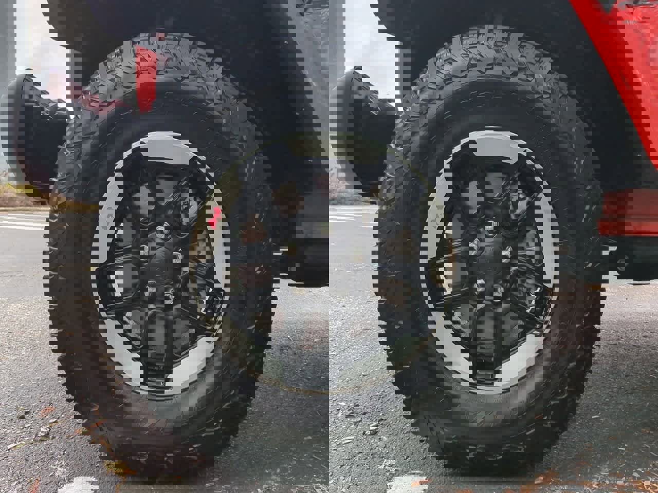 Used 2020 Jeep Wrangler Unlimited Rubicon image 14