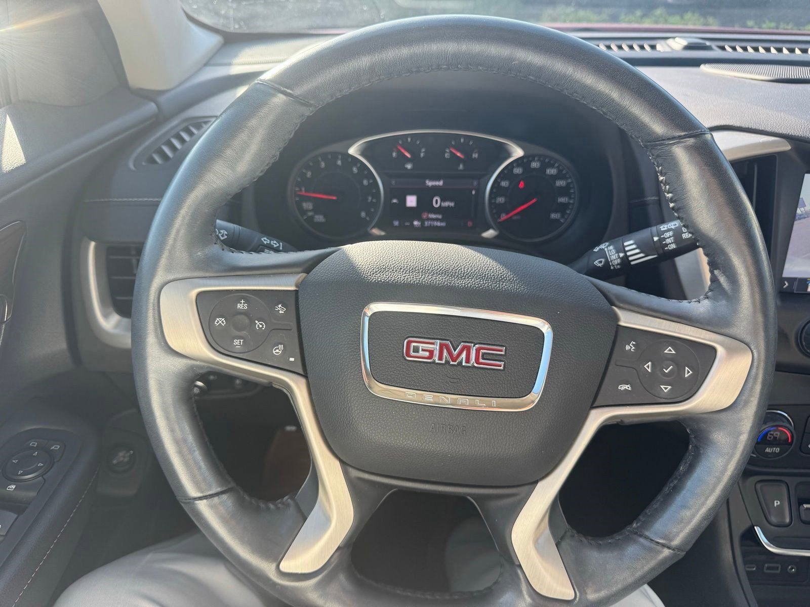 Certified 2020 GMC Terrain Denali w/ Denali Premium Package image 9