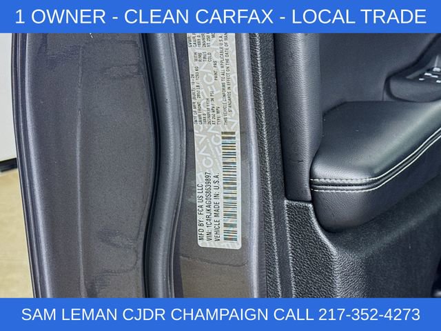 Used 2025 Jeep Grand Cherokee L Laredo image 32