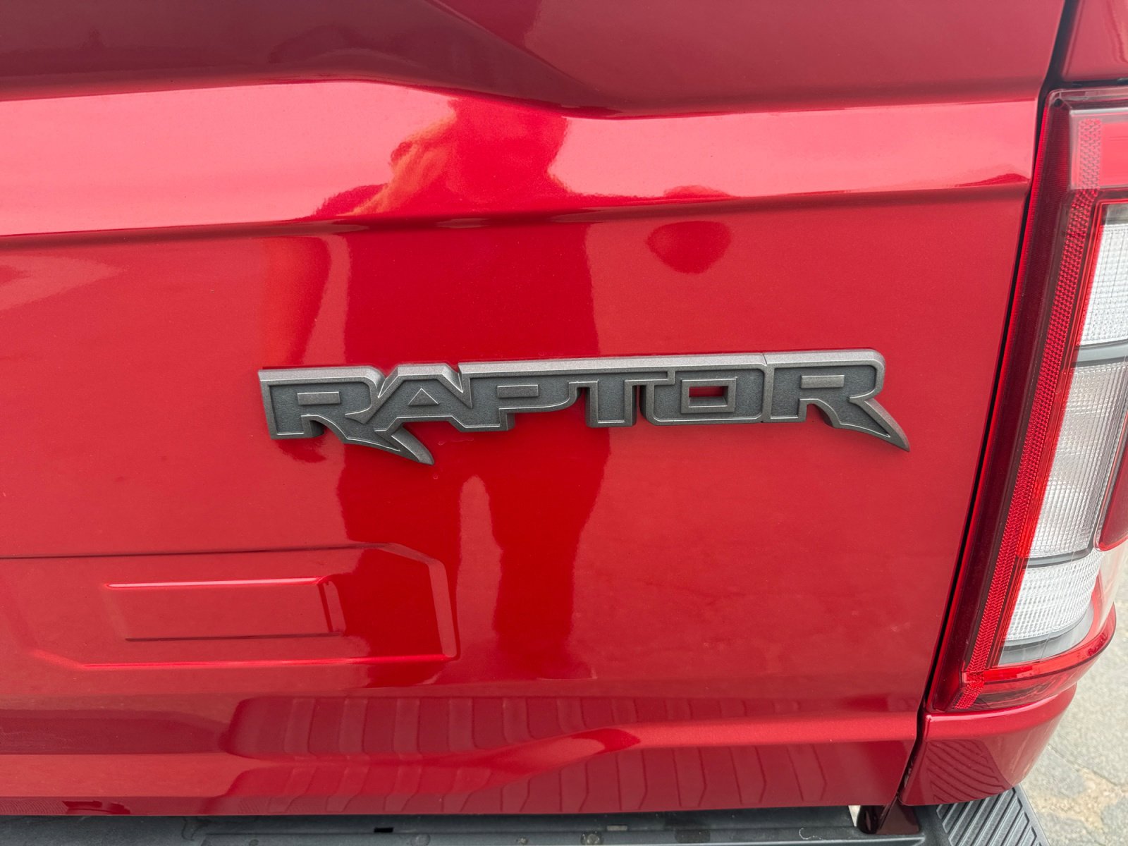 Used 2022 Ford F150 Raptor w/ Equipment Group 801A High AWD/4WD image 27