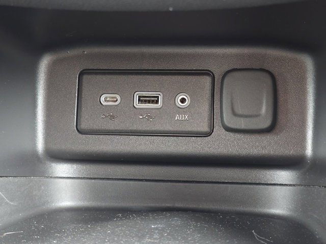 Used 2024 Chevrolet Equinox RS image 11