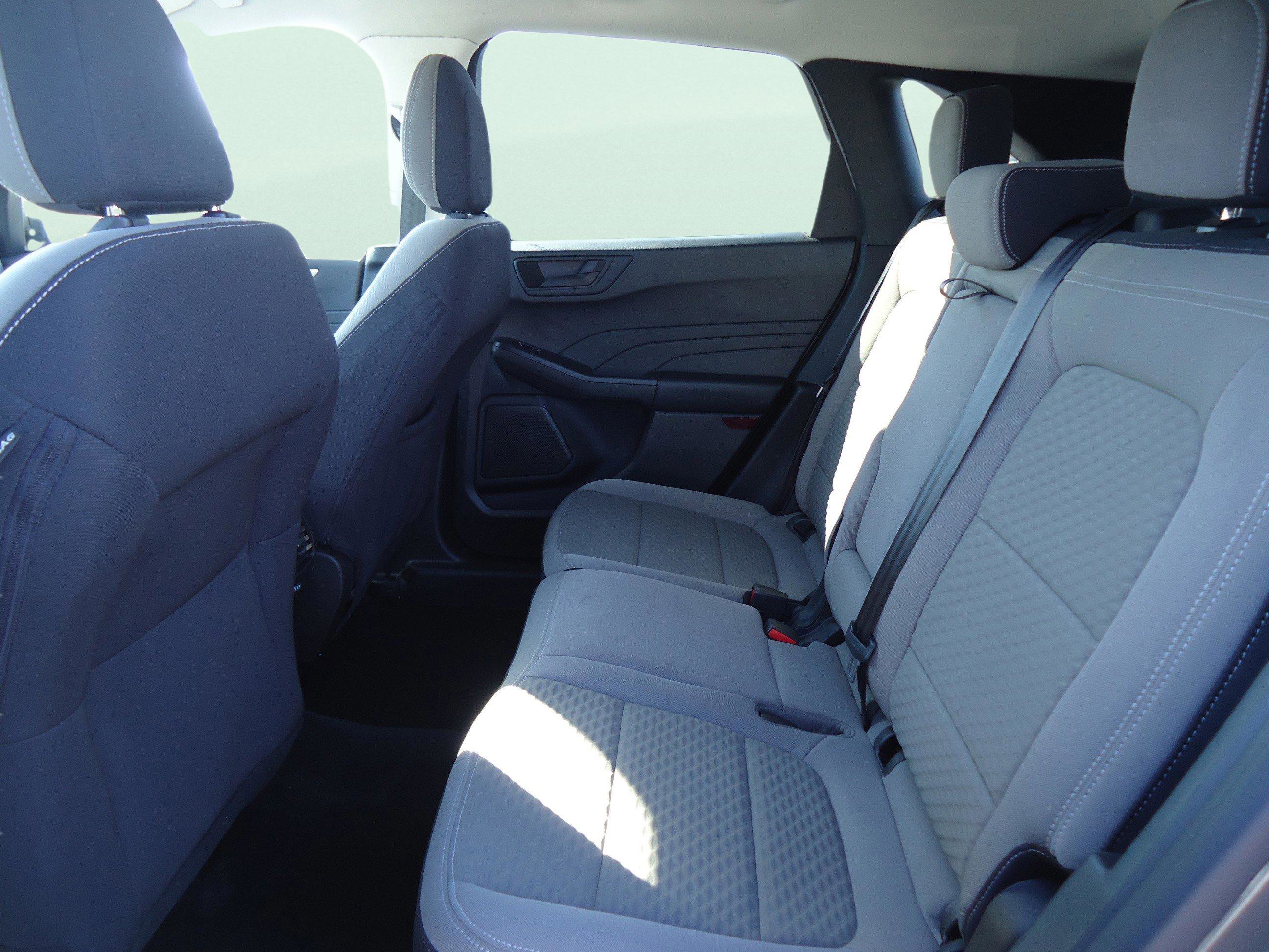 Used 2022 Ford Escape SE w/ Convenience Package image 27