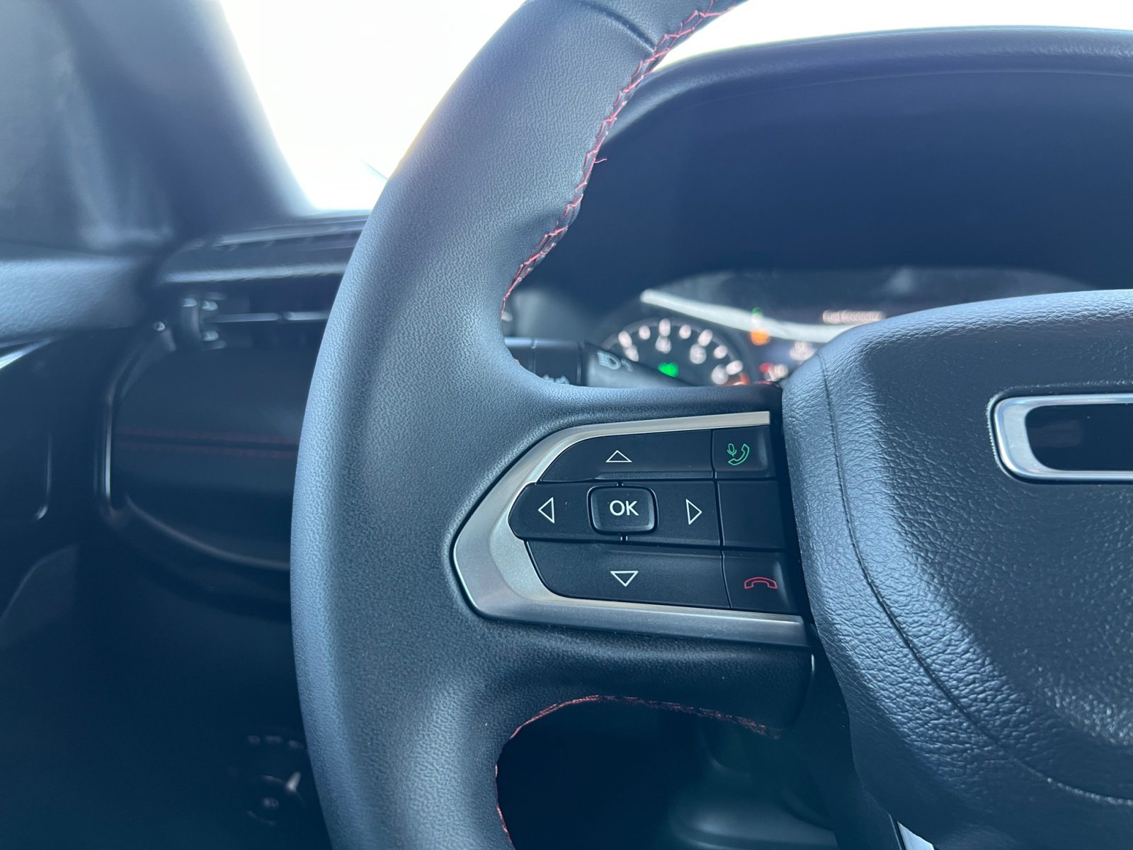 Used 2023 Jeep Compass Trailhawk image 17