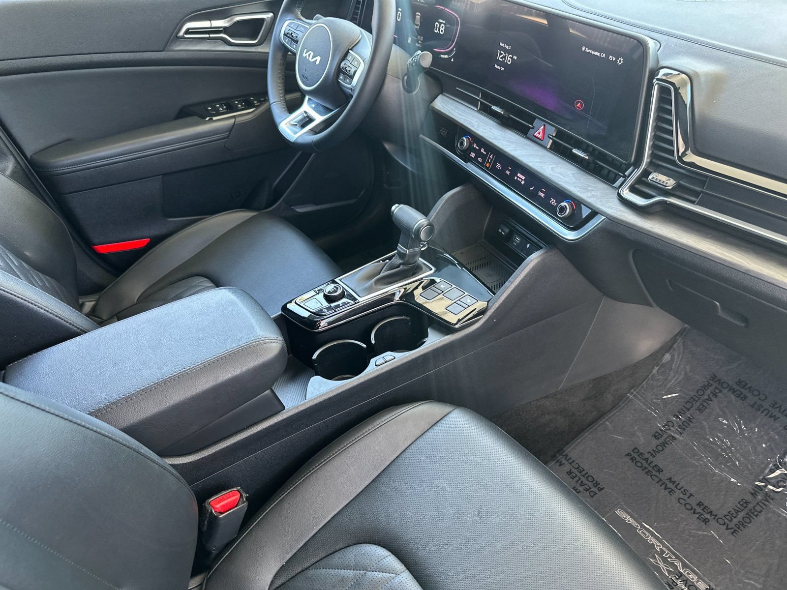 Used 2025 Kia Sportage X-Line w/ Premium Package AWD/4WD image 16