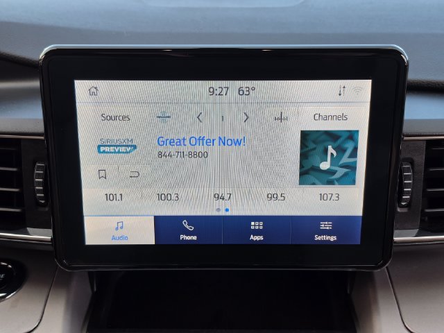 Used 2024 Ford Explorer XLT w/ Equipment Group 202A AWD/4WD image 13