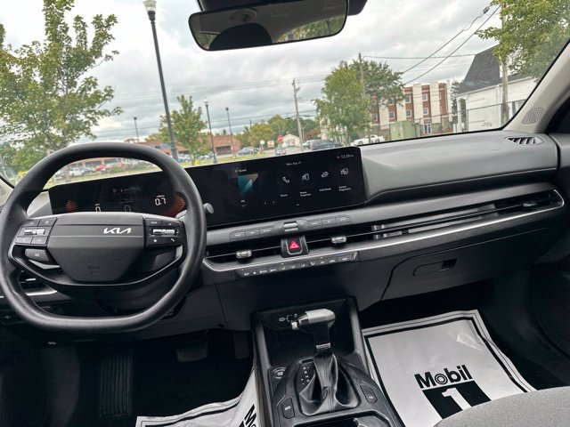 Certified 2025 Kia K4 FWD image 3
