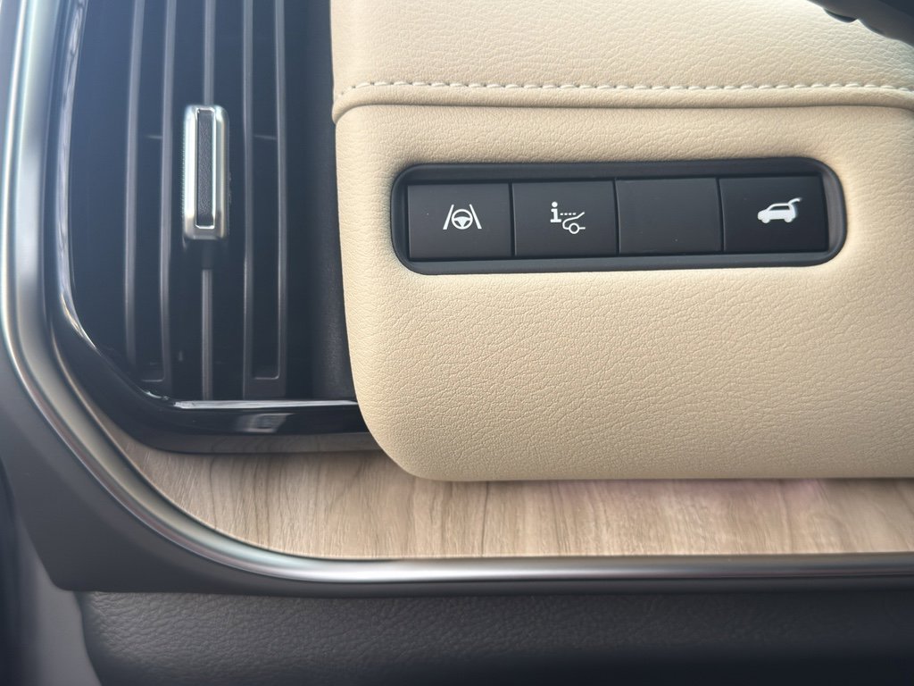 New 2026 Nissan Armada Platinum Reserve image 23