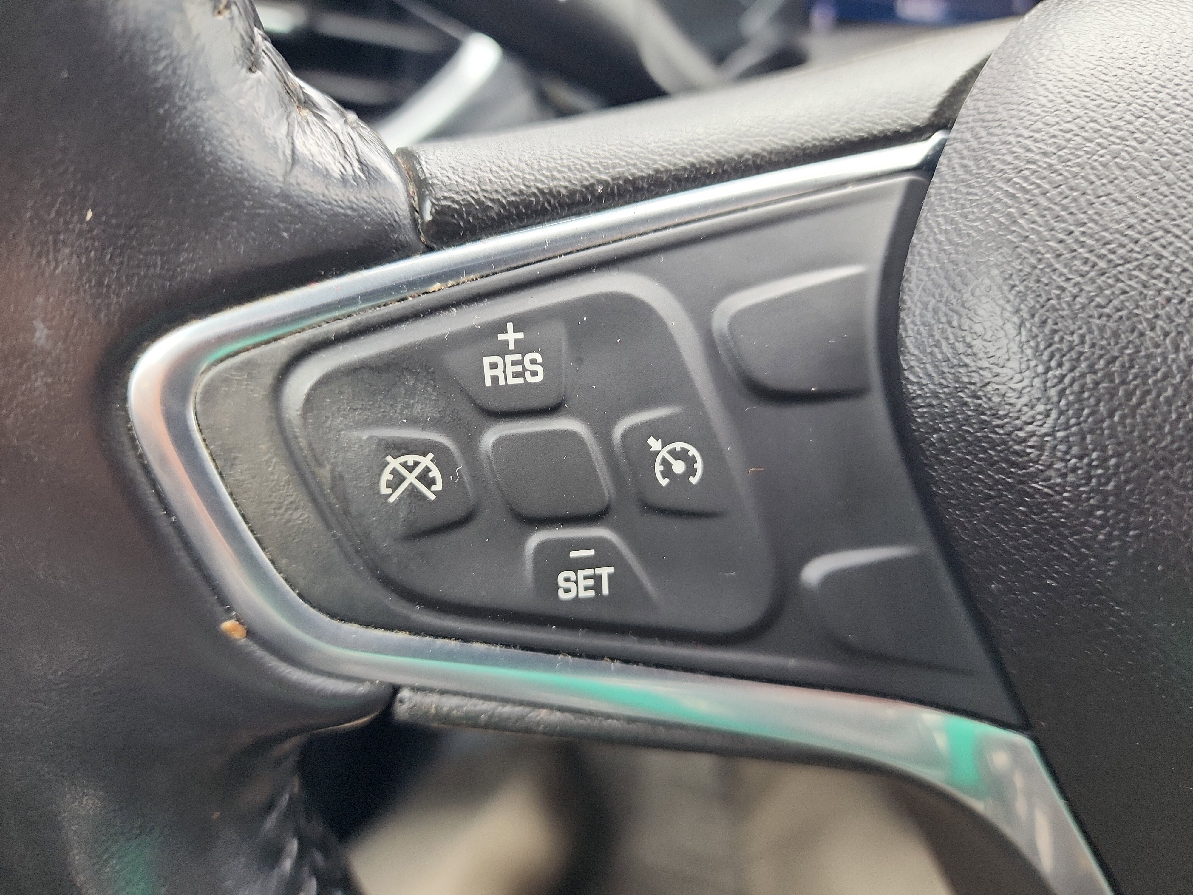 Used 2019 Chevrolet Equinox LT AWD/4WD image 20