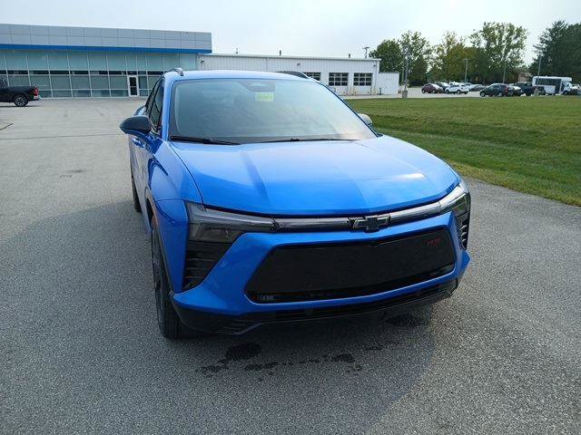 New 2025 Chevrolet Blazer EV RS image 7