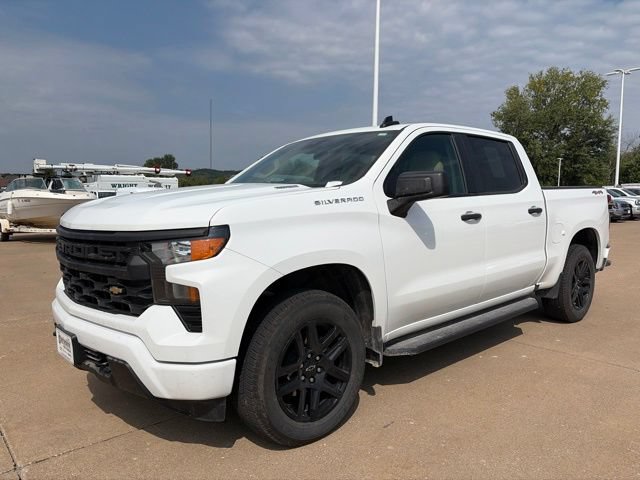 Used 2025 Chevrolet Silverado 1500 Custom AWD/4WD image 8
