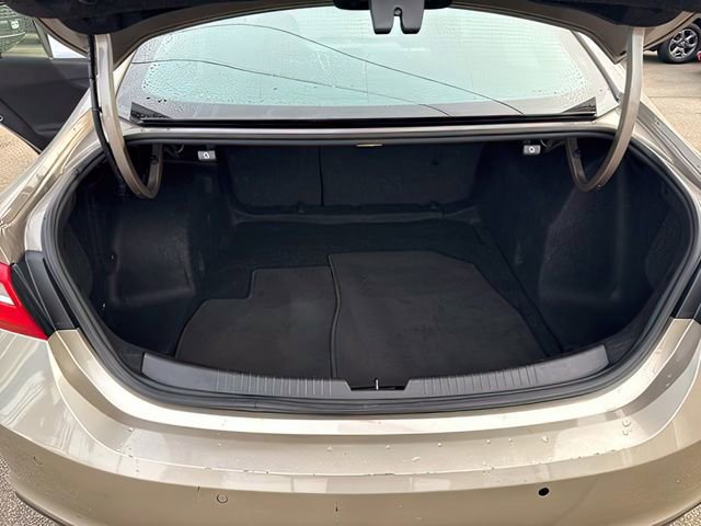 Used 2024 Chevrolet Malibu LT image 22