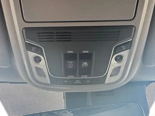 Used 2023 Honda Ridgeline RTL-E image 30