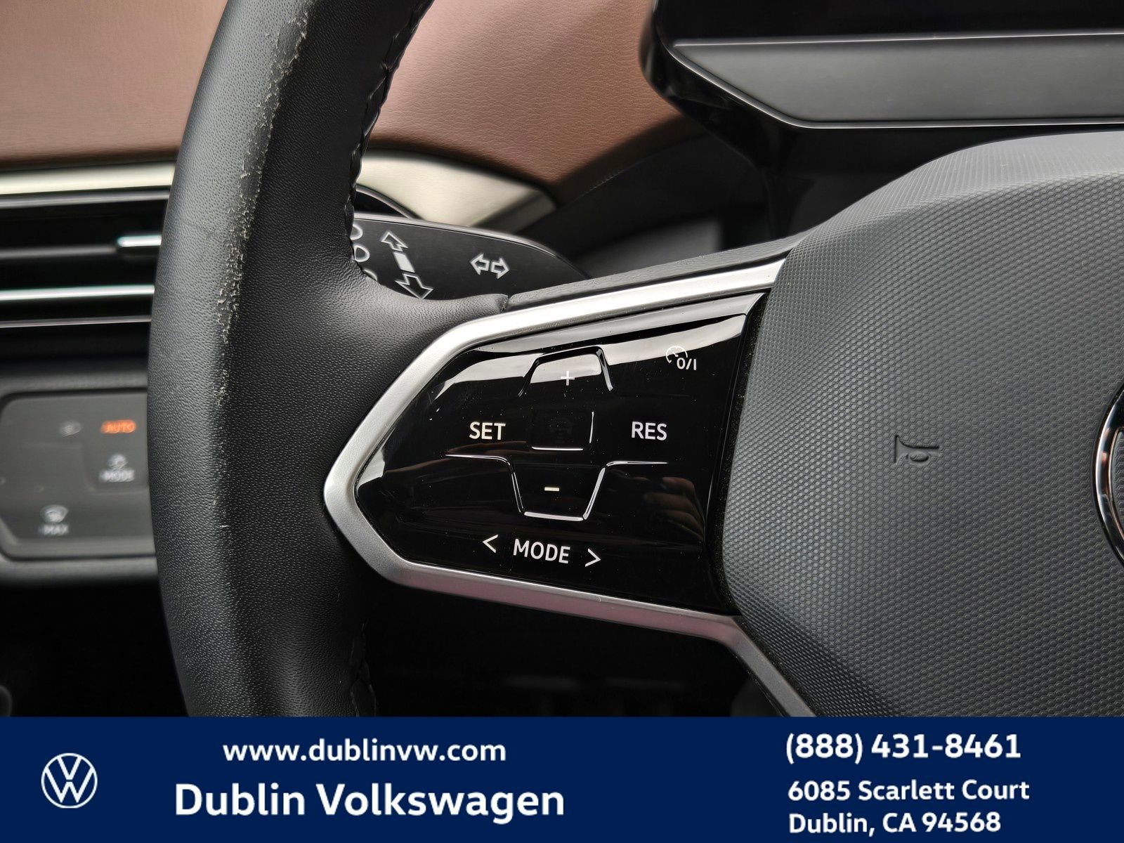 Certified 2023 Volkswagen ID.4 Pro image 19