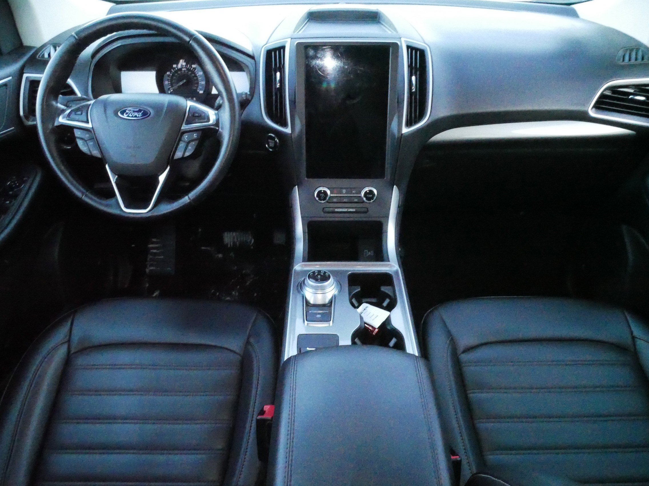 Used 2023 Ford Edge SEL image 10