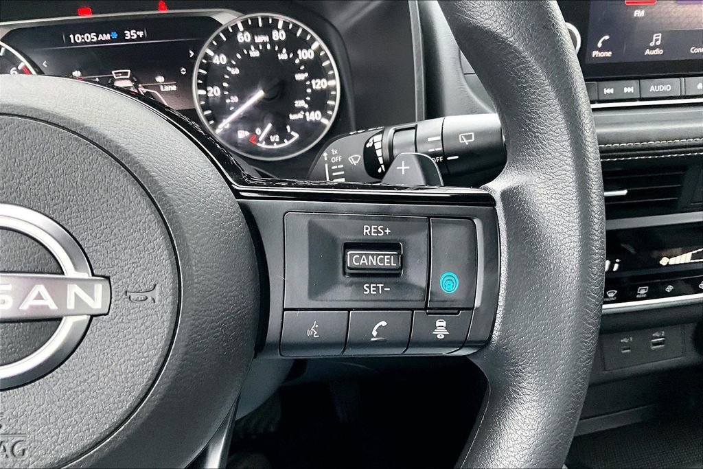 Used 2023 Nissan Rogue SV image 19