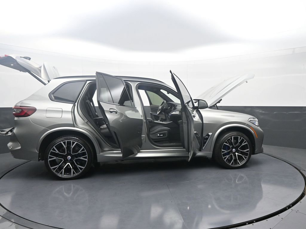 Used 2022 BMW X5 M w/ Executive Package image 46