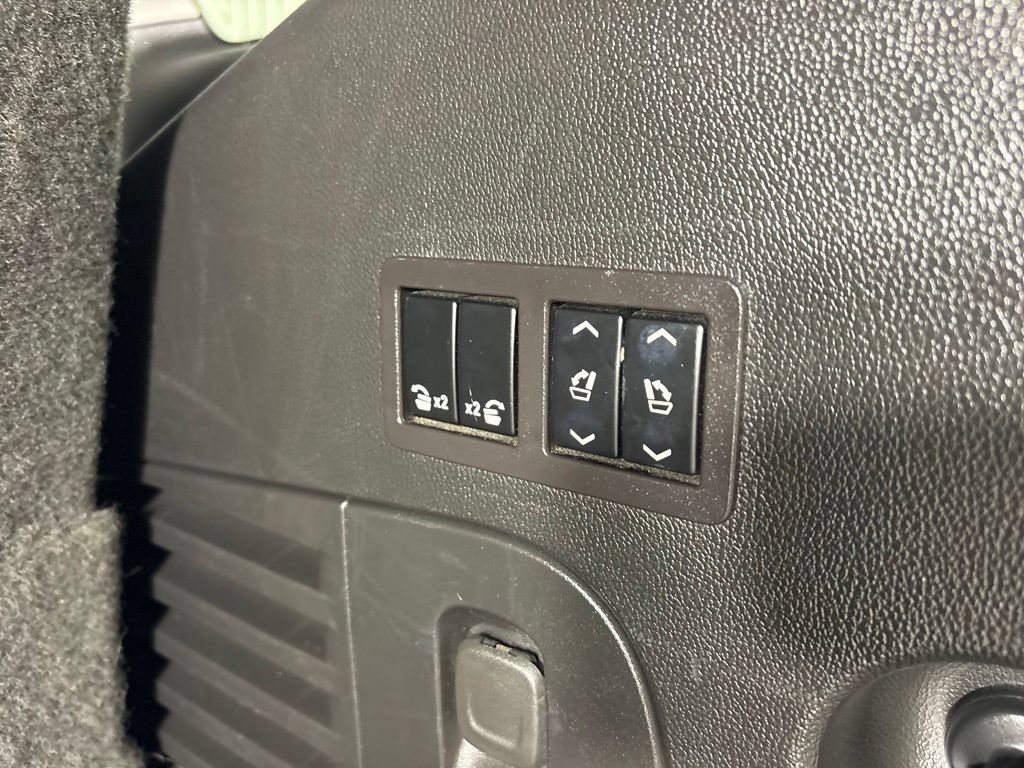 Used 2019 Cadillac Escalade Luxury AWD/4WD image 56