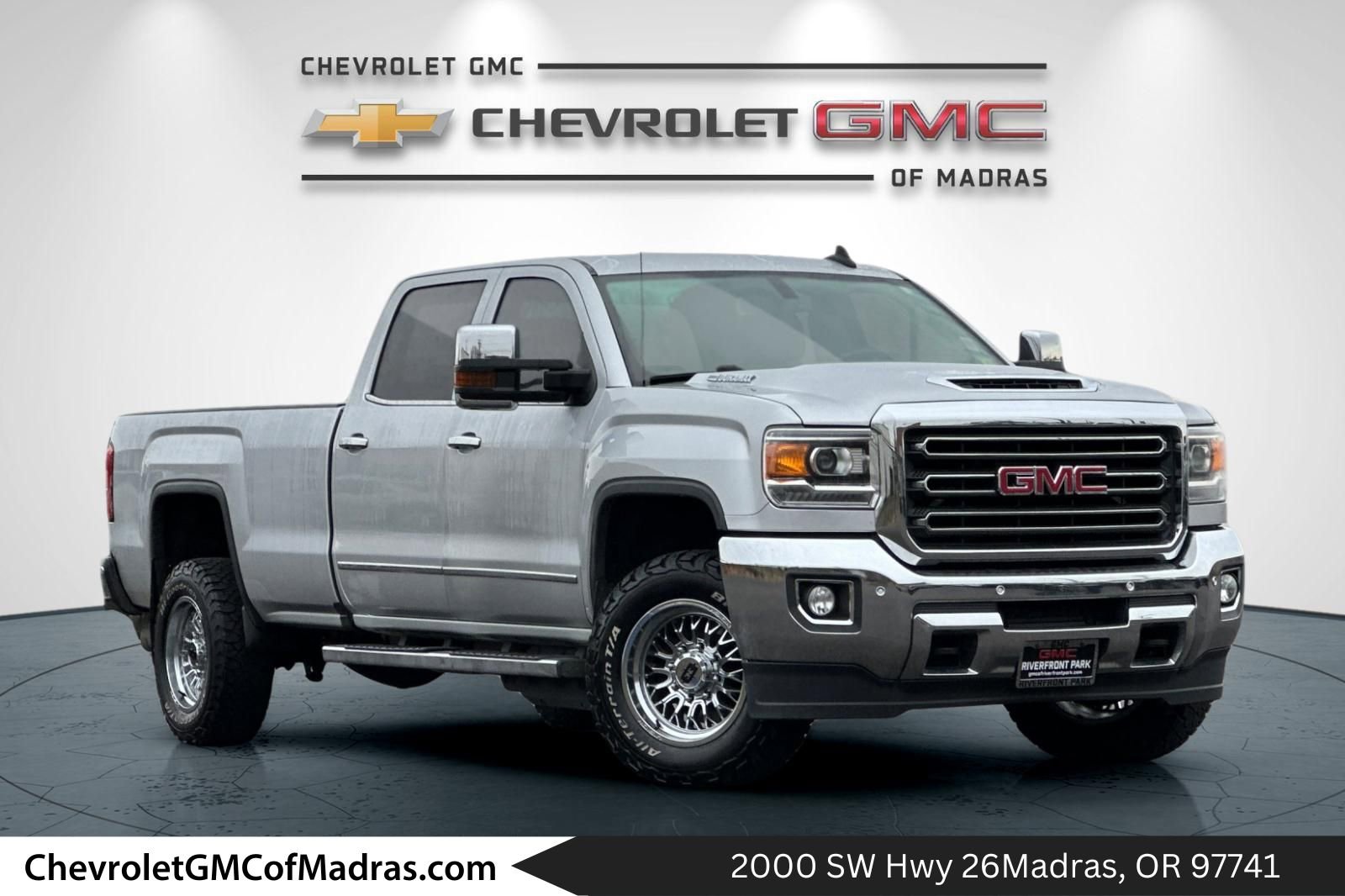 Used 2019 GMC Sierra 2500 SLT w/ Duramax Plus Package