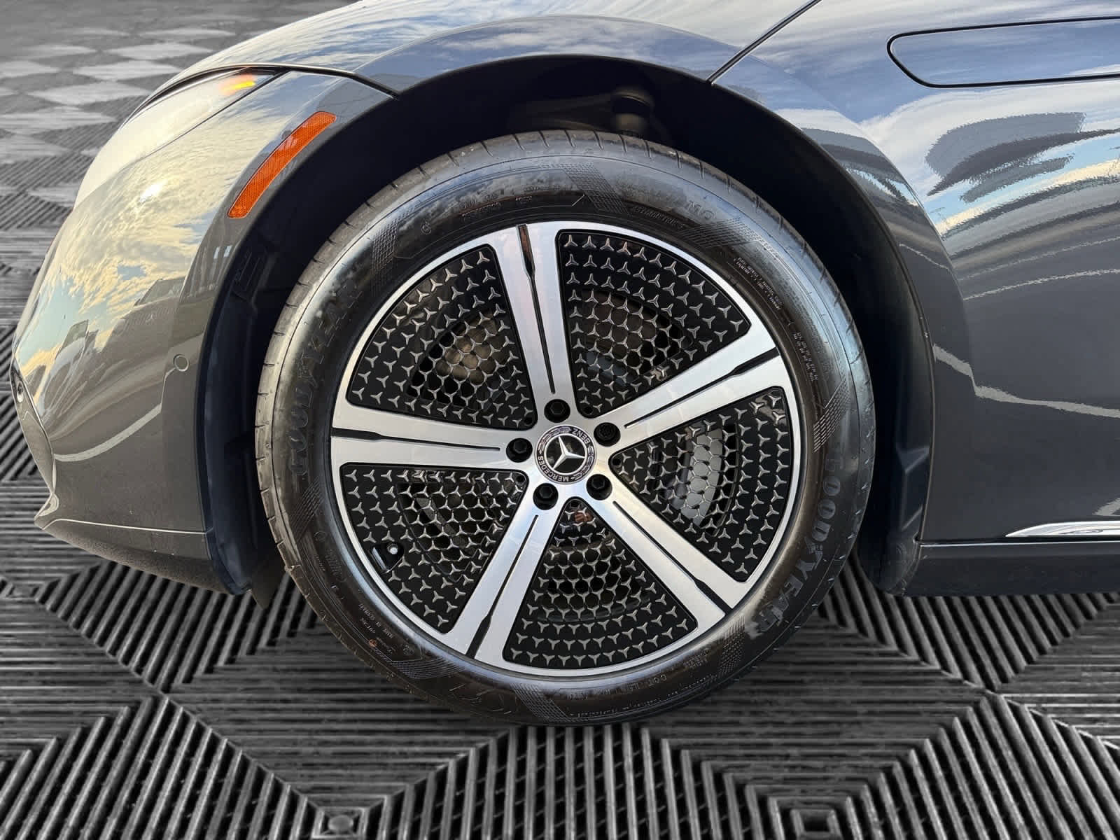 Certified 2023 Mercedes-Benz EQS 450+ Sedan image 9