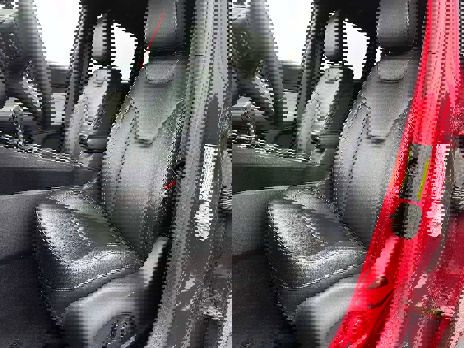 Used 2024 Jeep Compass Limited image 21