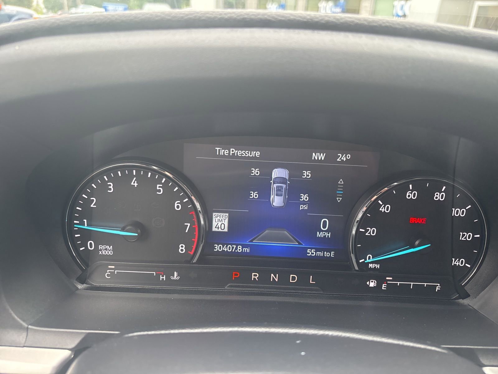 Used 2022 Ford Explorer XLT w/ Equipment Group 202A image 12