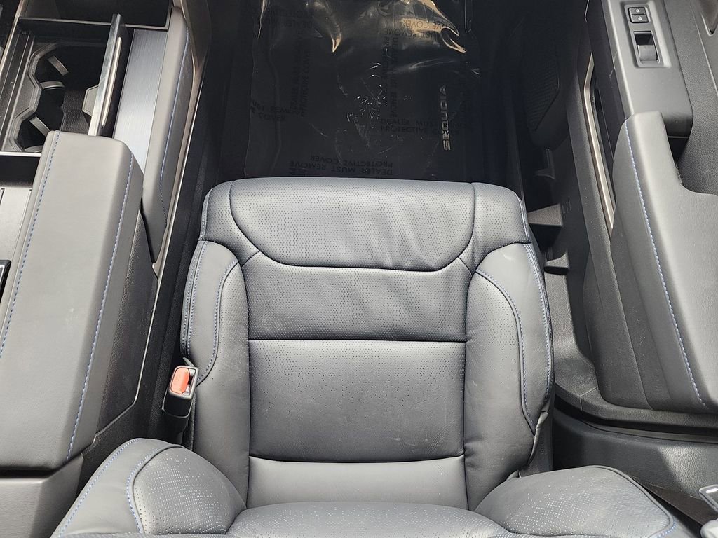 New 2026 Toyota Sequoia Platinum image 9