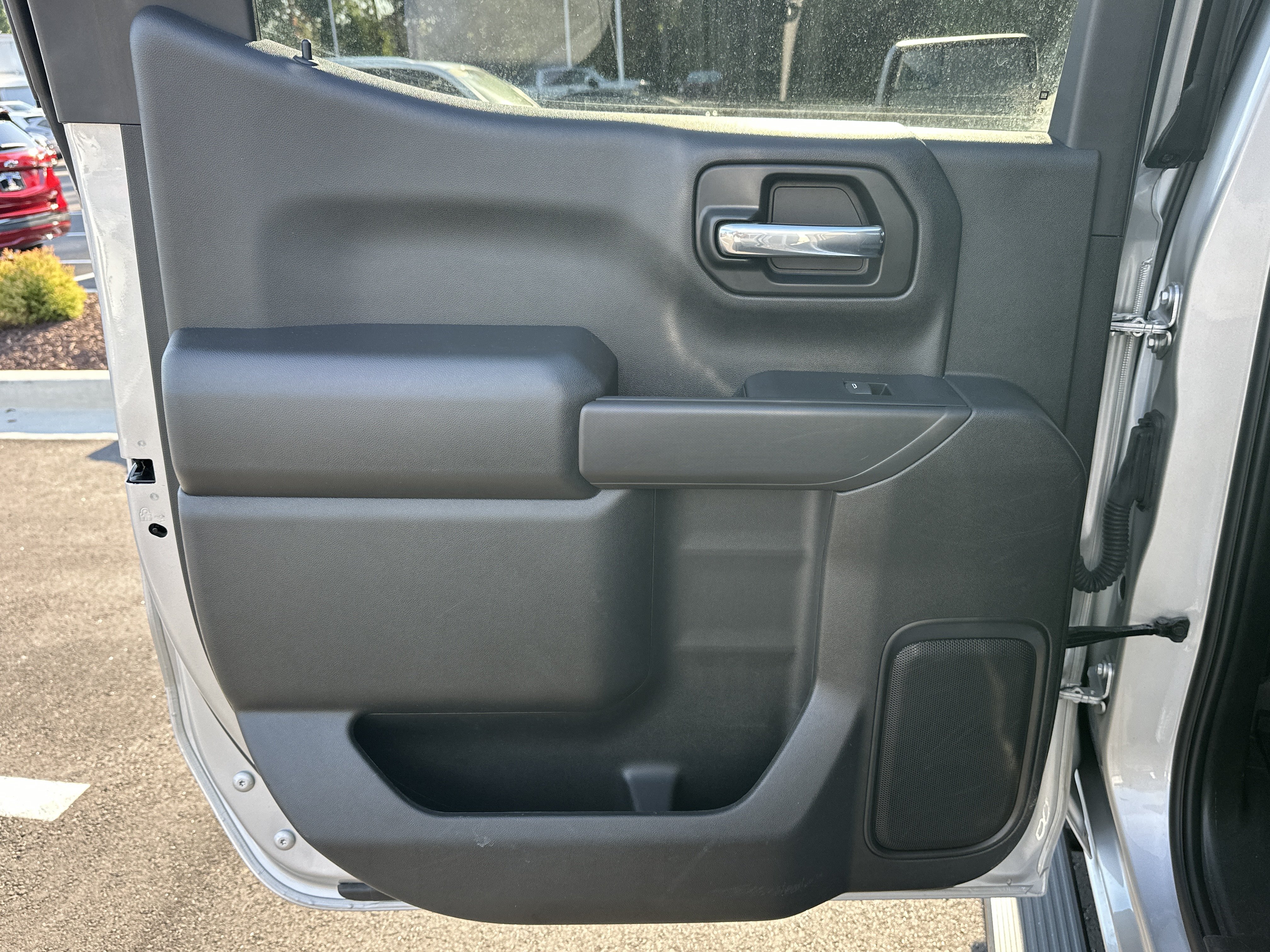Used 2022 Chevrolet Silverado 1500 Custom w/ LPO, Dark Essentials Package AWD/4WD image 22