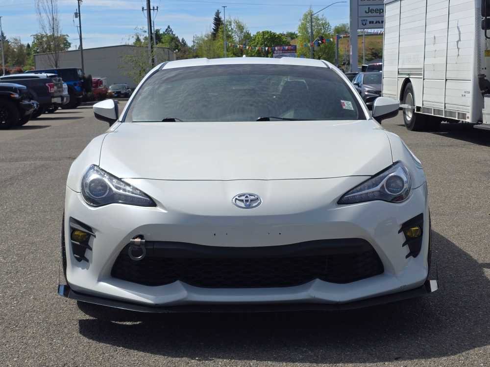 Used 2017 Toyota 86 image 8