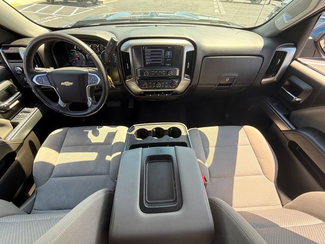 Used 2017 Chevrolet Silverado 1500 LT w/ All Star Edition AWD/4WD image 7