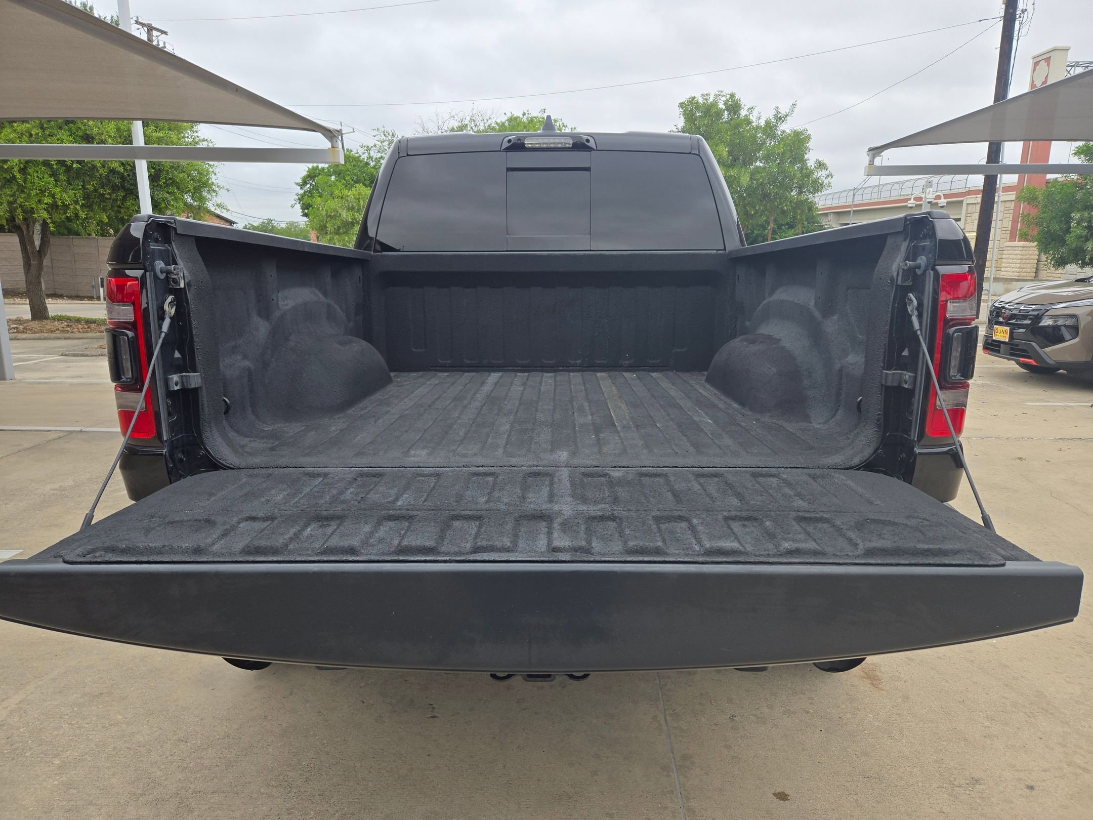 Used 2022 RAM 1500 TRX w/ TRX Level 2 Equipment Group AWD/4WD image 25