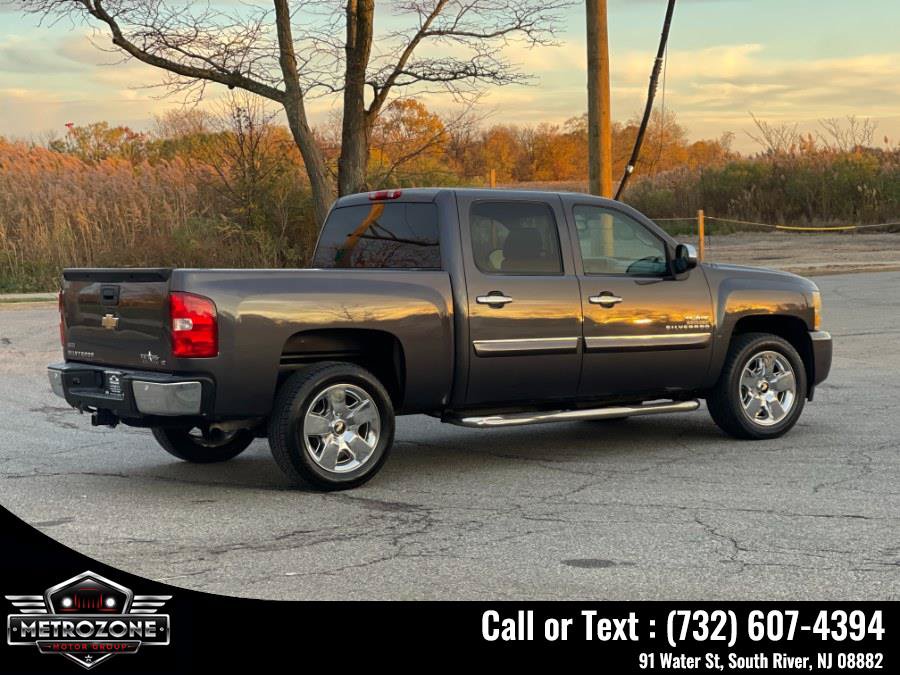 Used 2011 Chevrolet Silverado 1500 LT w/ Texas Edition RWD image 6