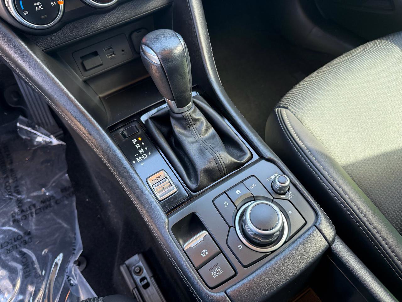 Used 2019 MAZDA CX-3 Touring FWD image 16
