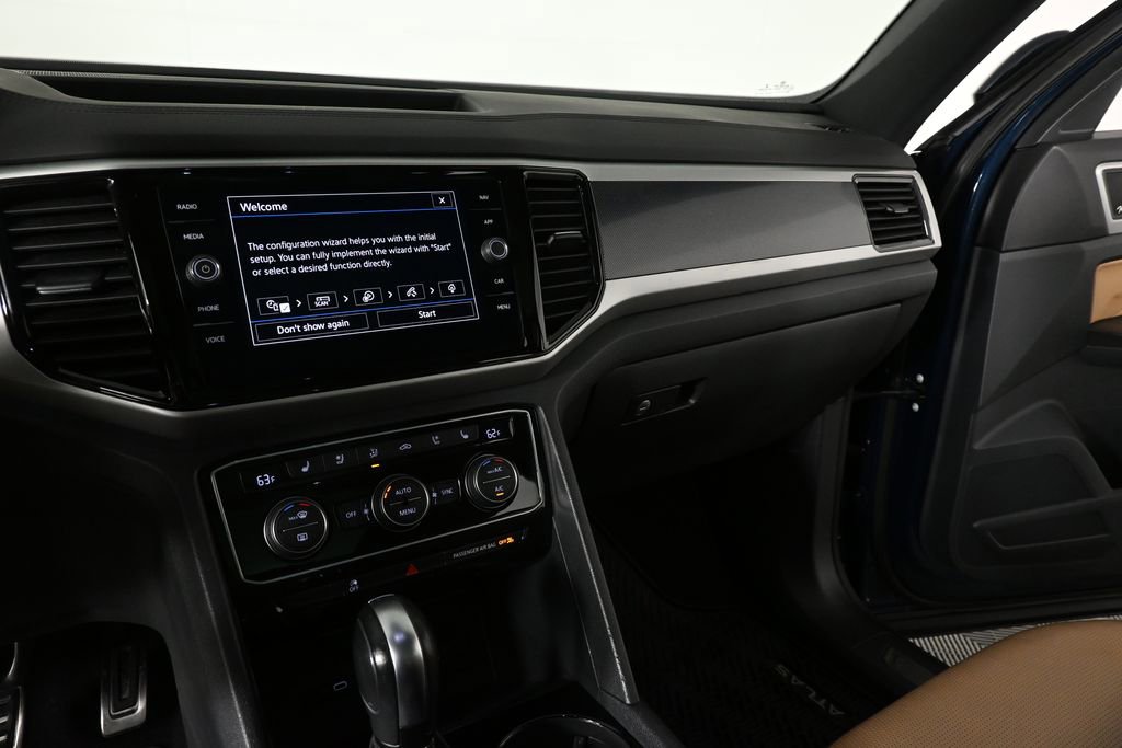 Used 2022 Volkswagen Atlas Cross Sport SEL Premium R-Line image 13