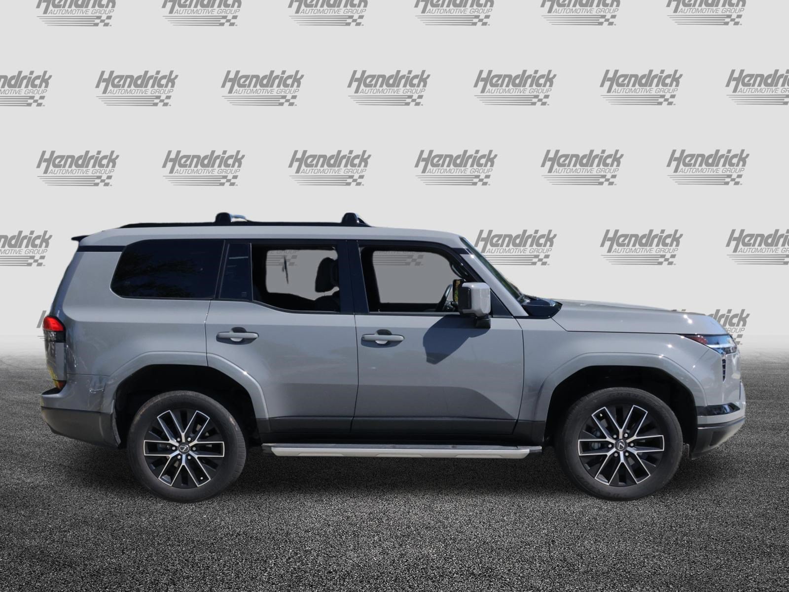Certified 2024 Lexus GX 550 w/ Accessory Package (Z1) AWD/4WD image 10