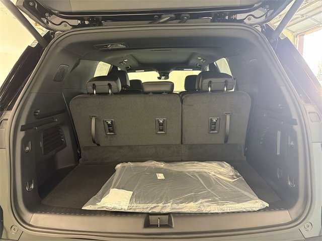 New 2026 Chevrolet Traverse LT w/ Sun and Wheel Package image 15