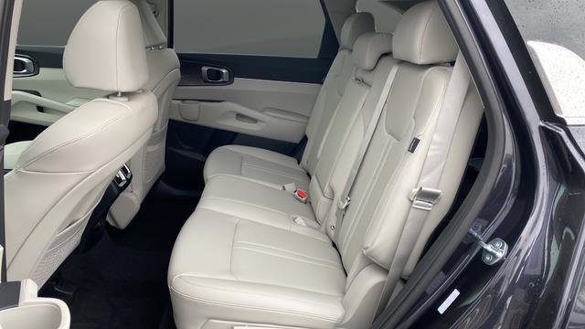 New 2026 Kia Sorento EX AWD/4WD image 24
