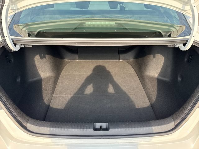 Used 2023 Honda Accord EX image 15