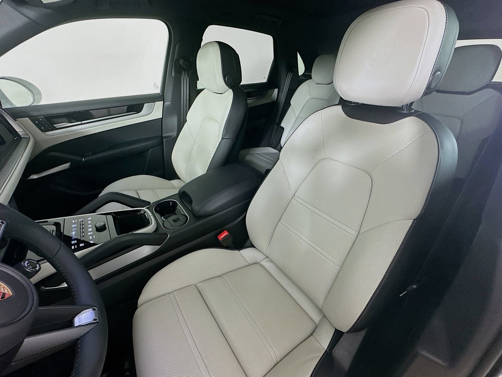 New 2026 Porsche Cayenne S AWD/4WD image 35