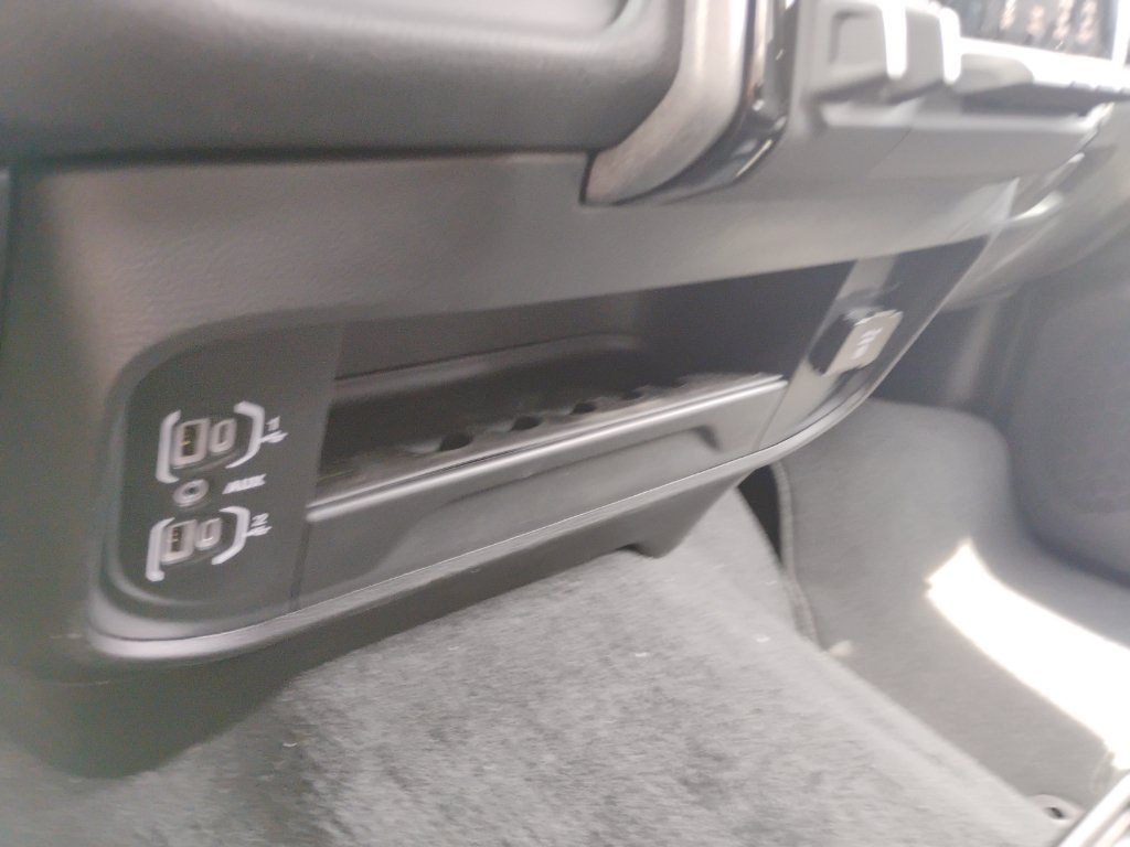 New 2026 RAM 2500 Tradesman AWD/4WD image 25