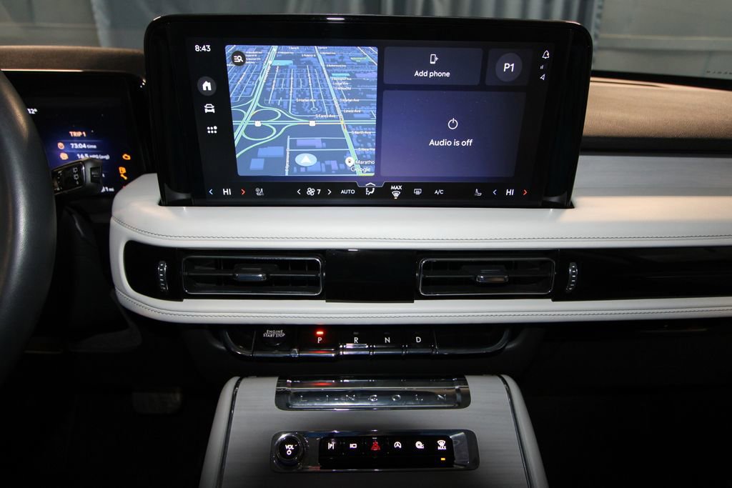 Used 2025 Lincoln Aviator Reserve w/ Equipment Group 201A image 16