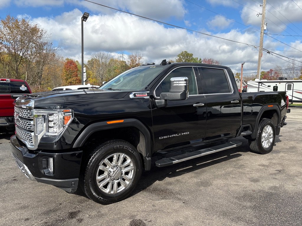 Used 2023 GMC Sierra 2500 Denali image 3
